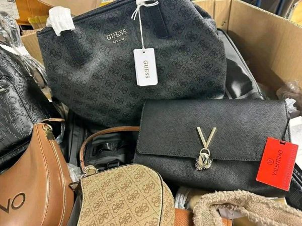 Brand new female bags pallet
