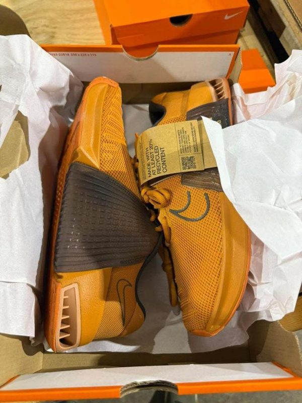 Shoes and sneakers pallet