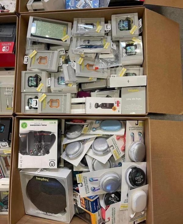 small electronics pallets