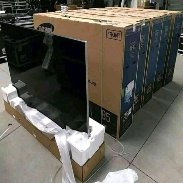 5 Pieces of Samsung TV Pallet (85 inches)