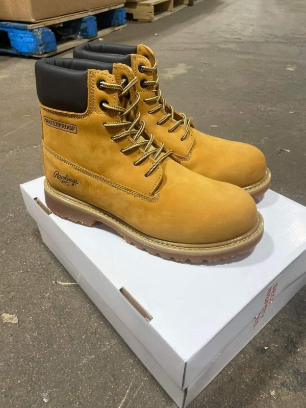Pallet of Rawlings shoes